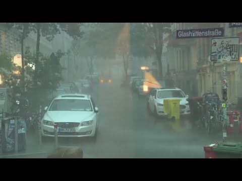 Chaos-Wetter im Norden: Orkanböen, Hagel und Starkregen legen Norddeutschland lahm