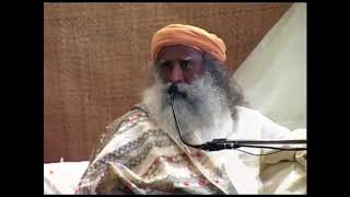 Combining Bhakthi and Karma Yoga #SadhguruOnKarma screenshot 3