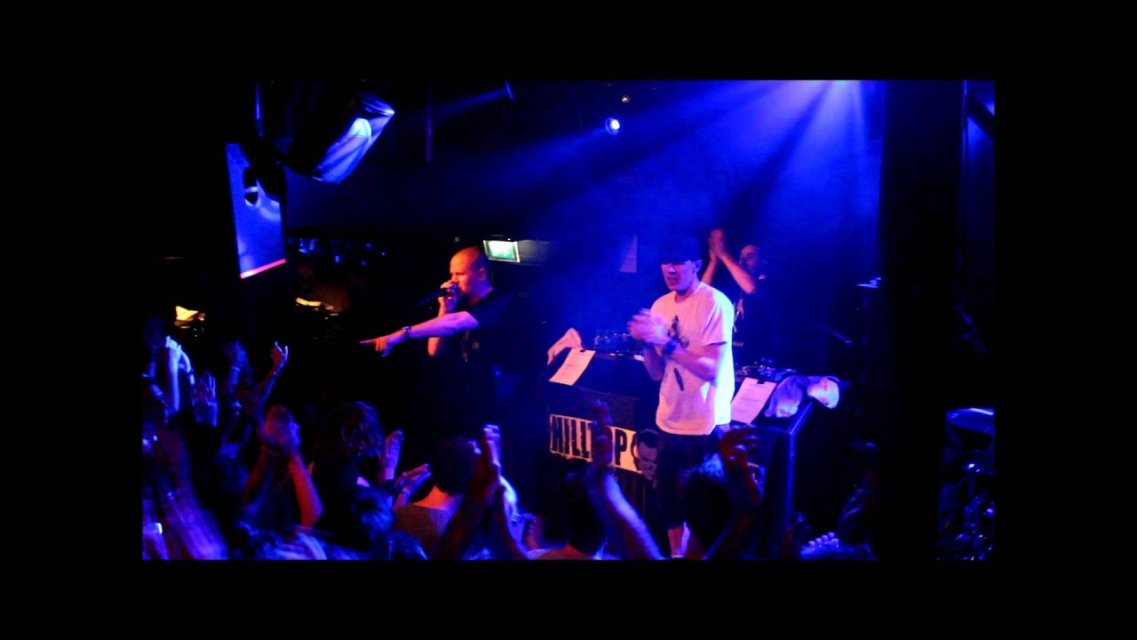 The Hilltop Hoods Chase That Feeling, live Bitterzoet, Amsterdam, 12 July 2012 YouTube The Hilltop Hoods Chase That Feeling, live Bitterzoet, Amsterdam, 12 July 2012 YouTube
