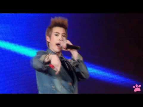 120428 롯데월드 공개방송 wannabe 지훈ver
