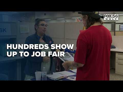 PA Career Link job fair has hundreds meet employers