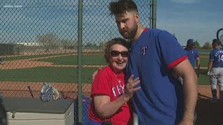 'The cookie lady' is the mayor of Surprise, Ariz.