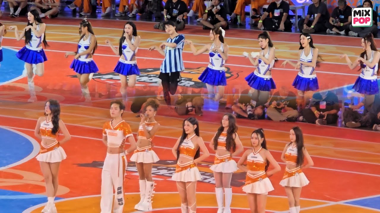 รวมคลิปโชว์เชียร์ลีดเดอร์ในงาน 