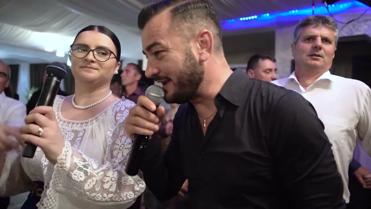 Cel mai frumos Duet cu Formatia Daniel Strechie si Cristina Voinea - Auzi neicuta ori ba - BOMBA