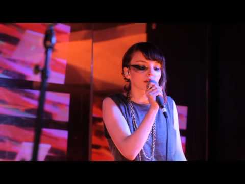 CHVRCHES // Lies // Live