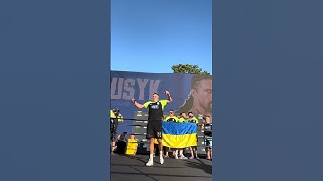 Oleksandr Usyk RAPS! 🎶