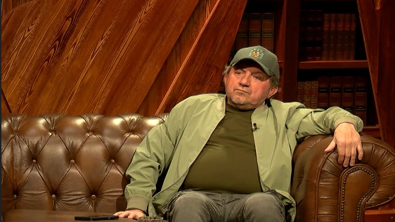 10 GODINA PLAKAO NA GROBLJU Čeda Čvorak je kasnije bio ljut na sebe: Mama i dan danas radi za džabe