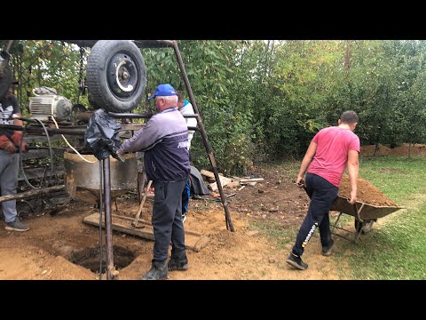 Foraj fantana 15m adancime si 1m diametru | DIGGING a WELL in backyard (in Romania)