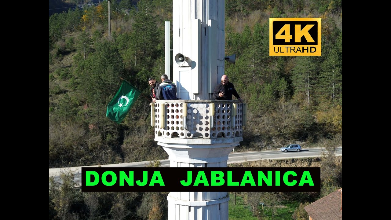 Donja Jablanica. Prvi ezan sa džamije nakon poplave. Firme i volonteri iz cijele BiH vrijedno rade.