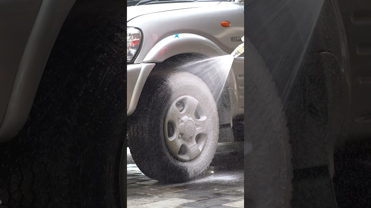Old wheels needed some love.Deep cleaned, dirt and brake dust out, finished with a fresh tyre shine.