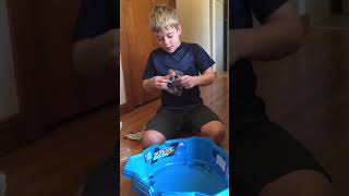 Battle Max Is Back - New Bey Unboxing Video