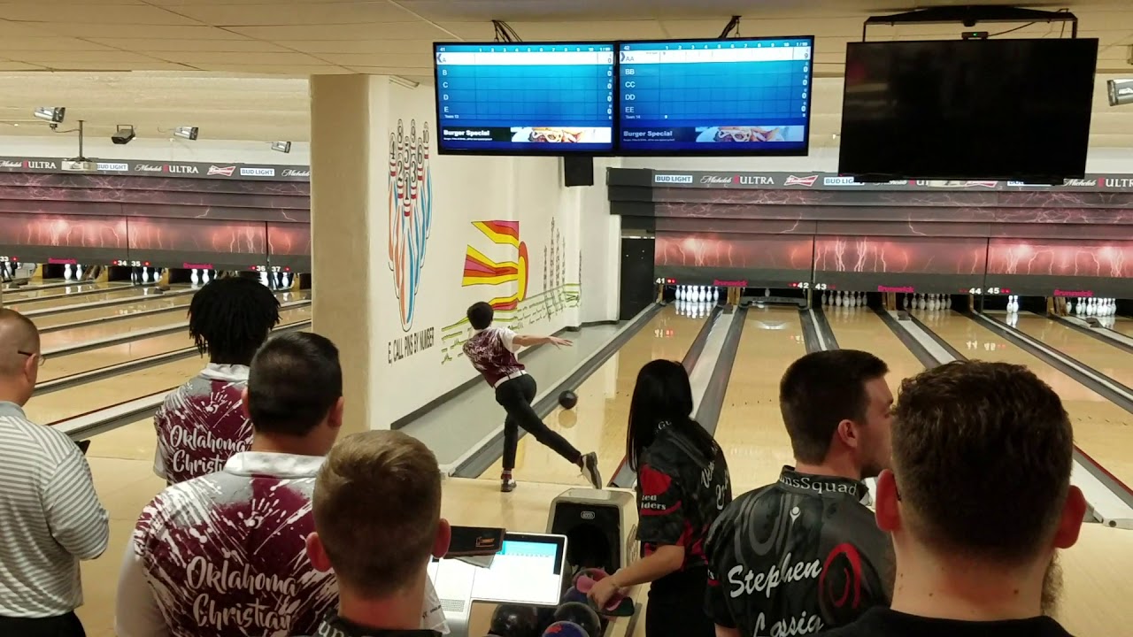 Josh Imhoff rolls first frame in OC men's bowling history -- Sept. 22, 2018