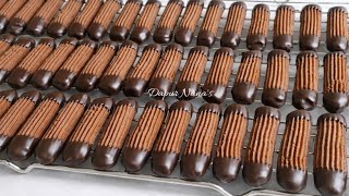 Must have in the Eid jar CRISPY CHOCOLATE COOKIES, REALLY CHOCOLATE ❤️