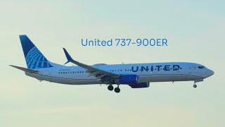 Beautiful United Airlines Boeing 737-900ER landing at Newark Airport EWR