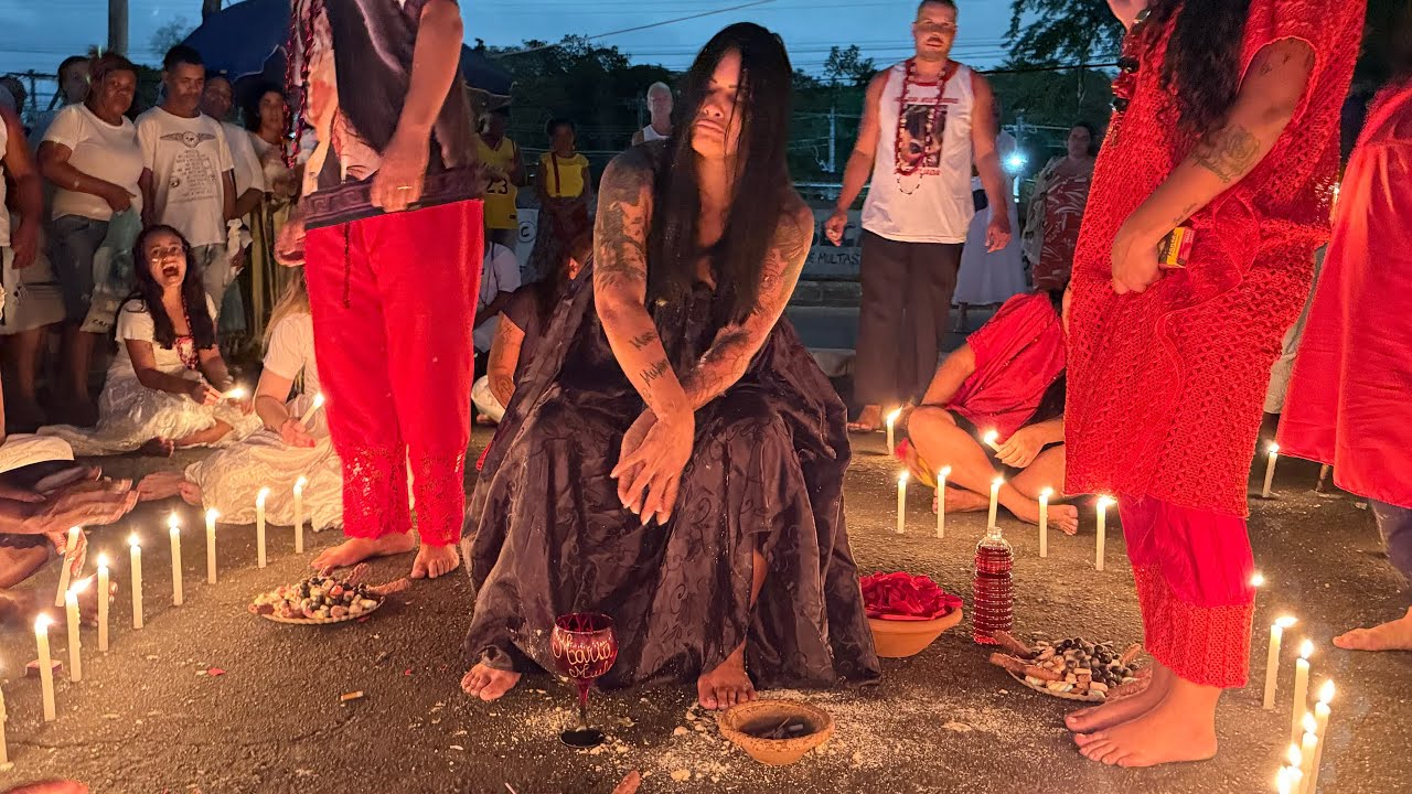 MARIA MULAMBO PORQUE VOCÊ FEZ ISSO/ LIMPEZA ESPIRITUAL NO CEMITÉRIO