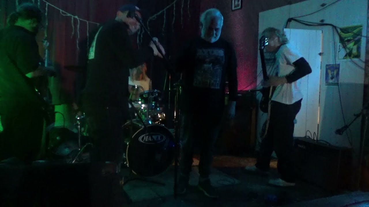 Lornch with guests @ Winter Solstice Fest