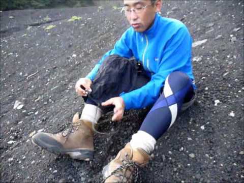 登山 トレッキング用のフットスパッツの付け方 登山ガイド 野中径隆 Youtube