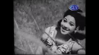 Vaanam Pozhinthathu Boomi Nanainthathu
