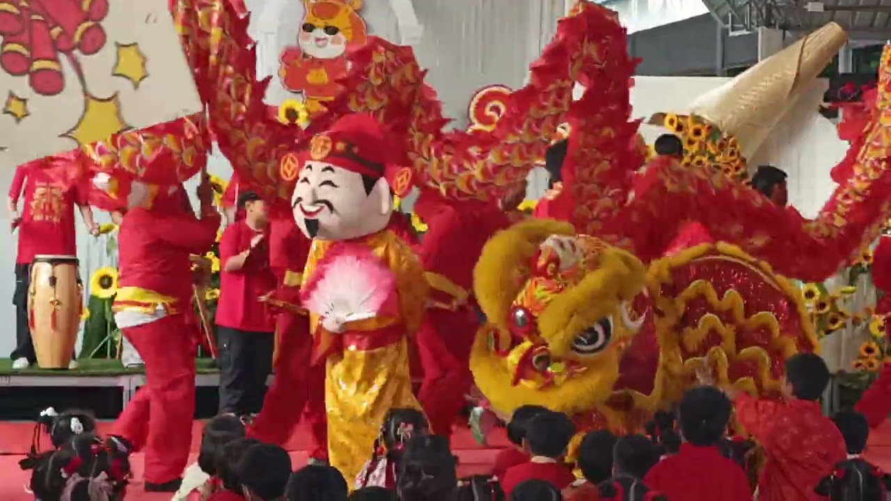 แห่สิงโต ตรุษจีน ปี 2569