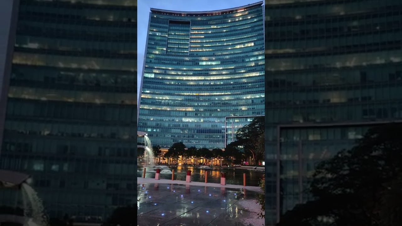 Orion mall | world trade centre | biggest mall in Bangalore with lake view | must visit place