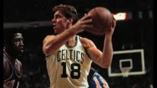 VINTAGE NBA: Dave Cowens