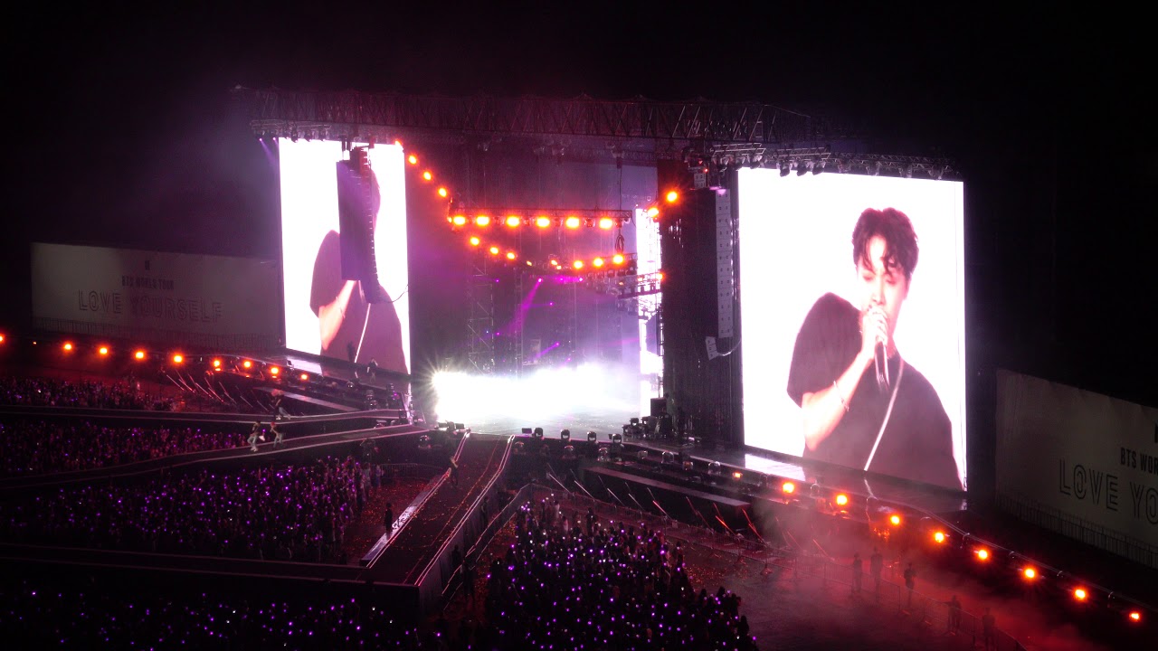 180825 BTS WORLD TOUR 'LOVE YOURSELF'｜3층에서 찍은 SO WHAT