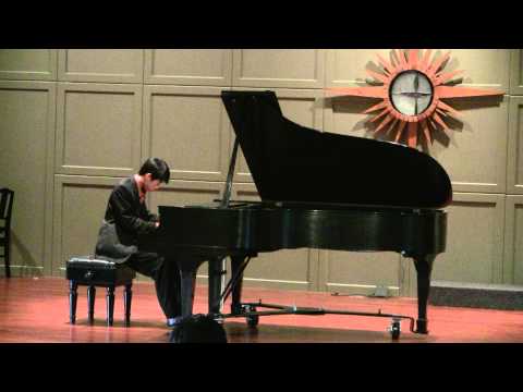 Franz Liszt Hungarian Rhapsody No.2 - Eric Wei