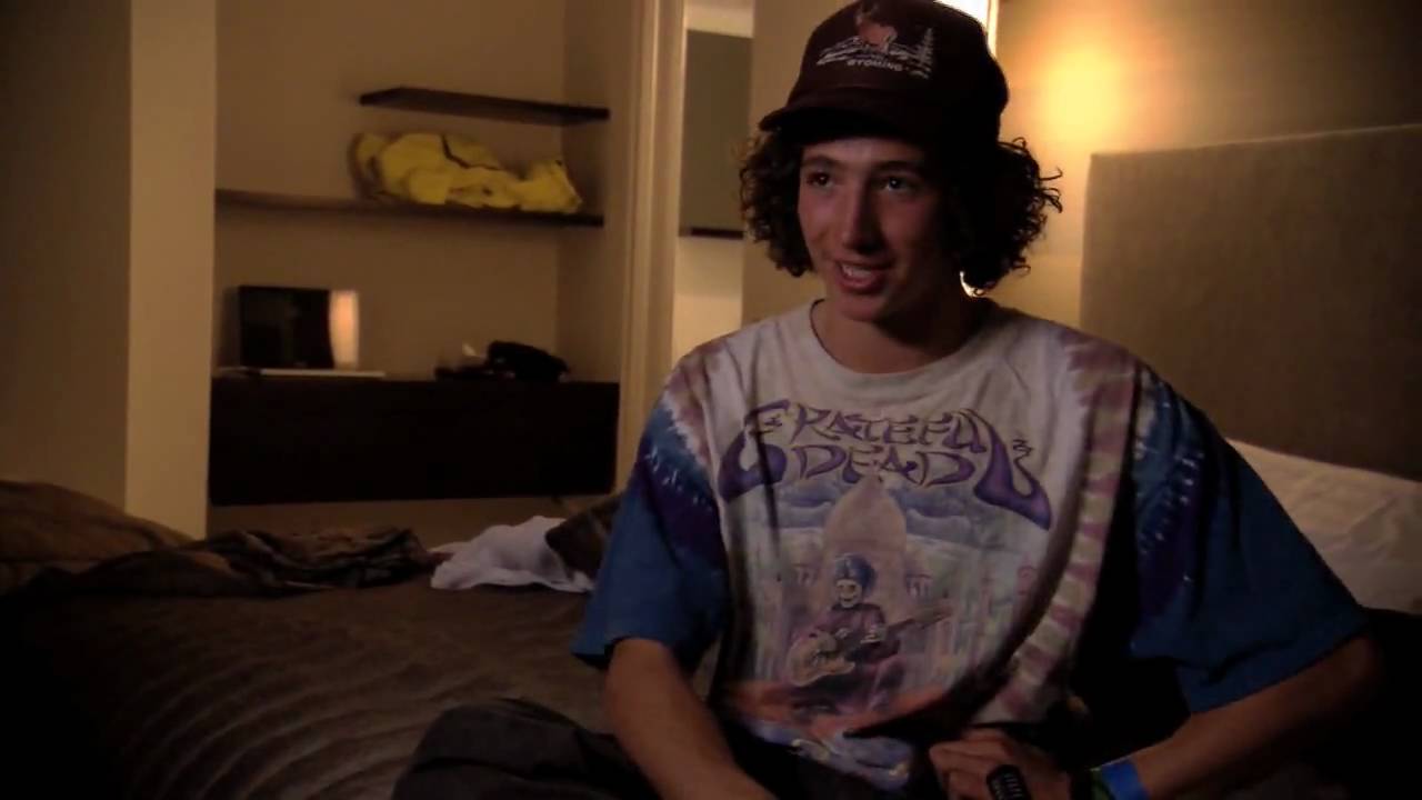 AMP Energy Meet the Frends Snowboarding Crew YouTube