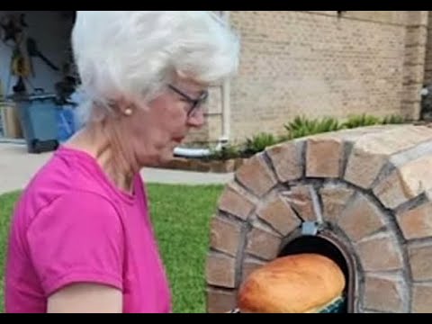 Grandma went viral for baking bread in her mailbox, but did she really do it?