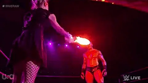 ANGRY WWE FAN REACTION TO ALEXA BLISS THROWING FIREBALL AT RANDY ORTON
