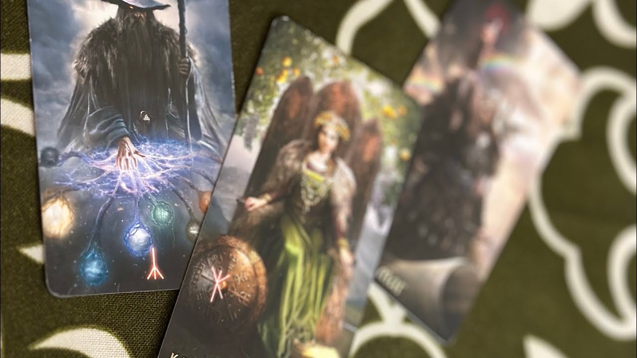 Таро для мужчин Её мысли о вас, тайные желания, намерения 🫶❗️