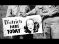 Marlene Dietrich - Look Me Over Closely