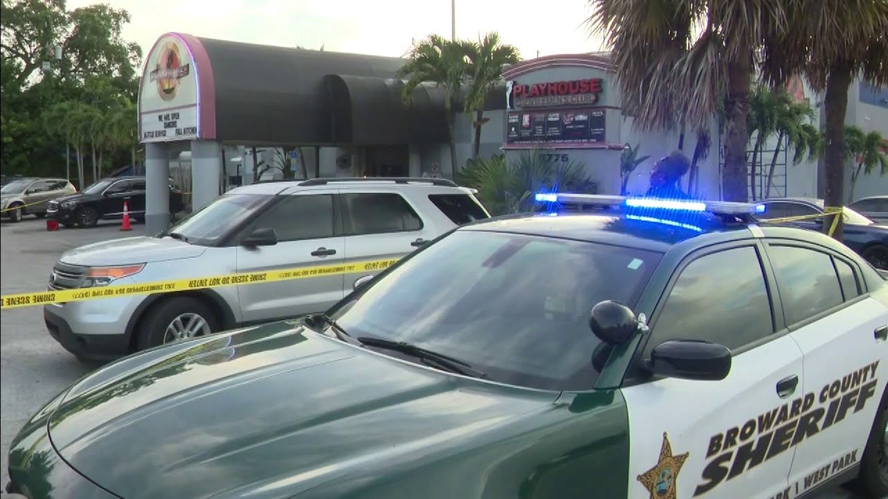 3 injured in shooting outside Playhouse Gentlemen’s Club in West Park