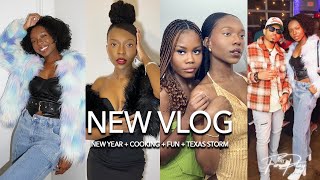 MINI VLOG: Happy New Year + Bestie In Town + Cooking + Texas Winter Storm + MORE FUN | #MontageVlog