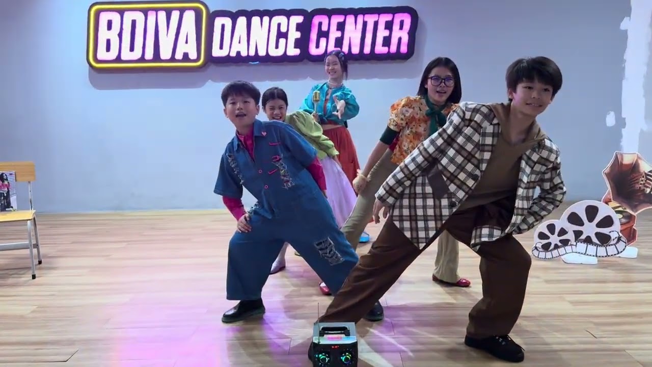 决赛《女孩》第三次编舞