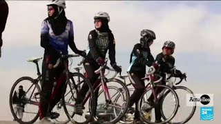 Tour de France féminin : le vélo, un outil d'émancipation pour les femmes • FRANCE 24