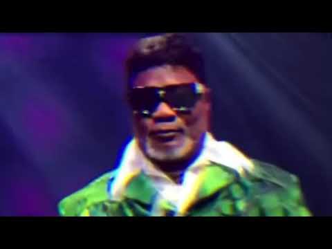 Insecticide - Ferre Gola Le Padre x Koffi Olomide (Live Adidas Arena)