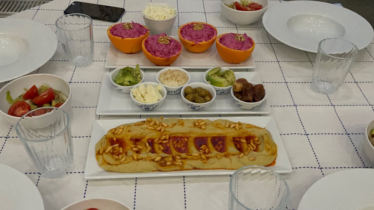 6 Tarifle İftara Misafir Menüsü Tam Davet Sofrası