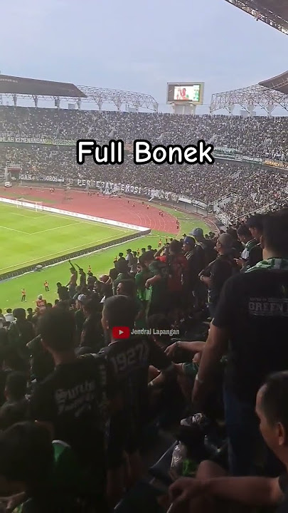 GBT Full Bonek di laga Persebaya vs Arema