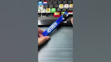 Drawing a Oreo on the space button #keyboard #shorts #diy #art #tiktok #trending