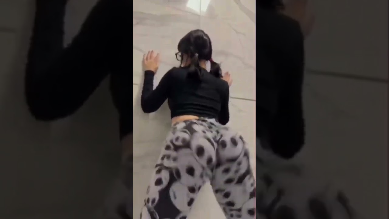 ⁣Latina Twerk # 2