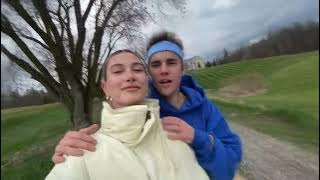 Ariana Grande, Justin Bieber - Stuck with U [4K] [60FPS]