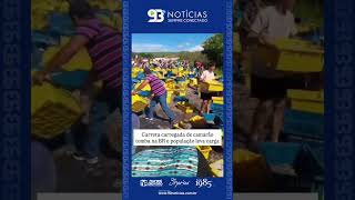 🚨🦐 CAMINHÃO COM CARGA DE CAMARÃO TOMBA NA BR-101 E POPULAÇÃO SE AGLMERA PARA PEGAR PRODUTOS