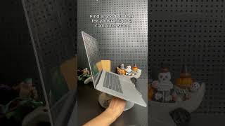 TikTokers' hidden filming hack 🎥#ContentCreator #BehindTheScenes#DeskSetupGoals#TechProductivity