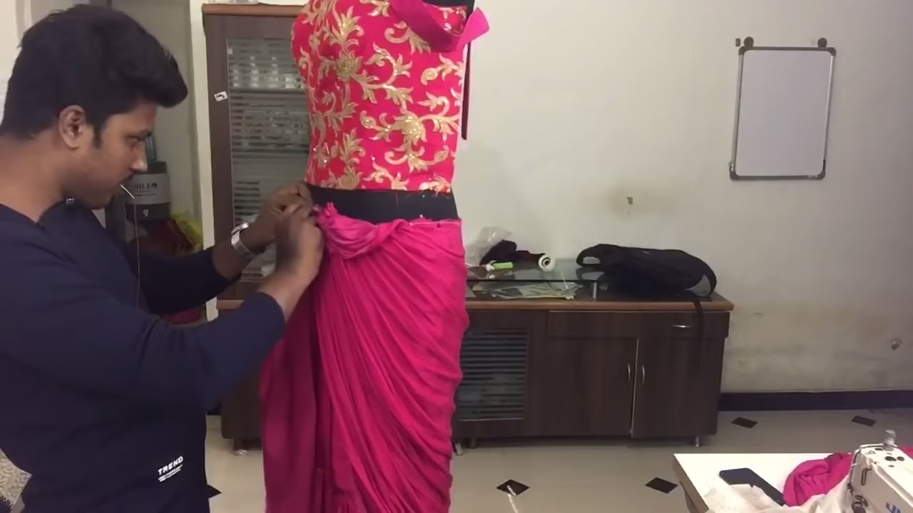 Shop Saree Gown Online In India | Tata CLiQ Luxury