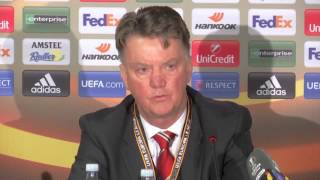 Louis van Gaal tries to explain Man United's loss to FC Midjylland (Video)