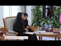 Der Ministerpräsident und Außenminister empfängt die iranische Ministerin für Straßenbau und ...