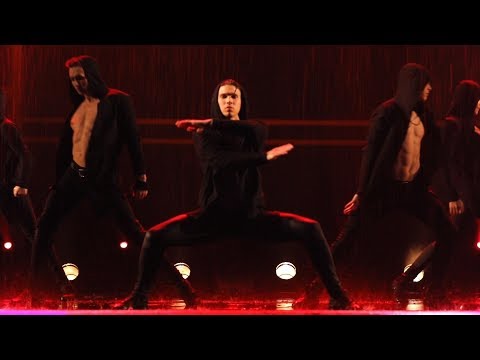 Шоу под дождём. Санкт-Петербургский театр танца ИСКУШЕНИЕ