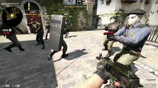 Играю в Counter-Strike Global Offensive