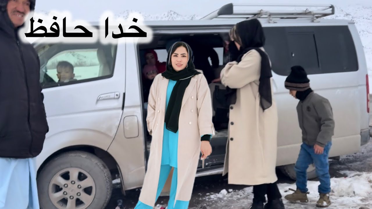 رفتیم در دل برف با دوستهای خود و جگر پخته کردم خیلی خوشمزه امده #cooking #party #beach #love 